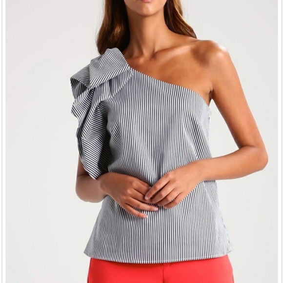 Banana Republic Tops - NWOT Banana Republic One Shoulder Bow Top